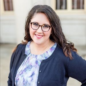 Meet your Posher, Becky